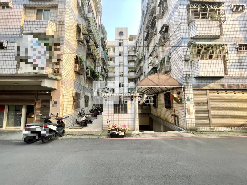 桃園中平商圈整新電梯美3房房屋室內格局與周邊環境