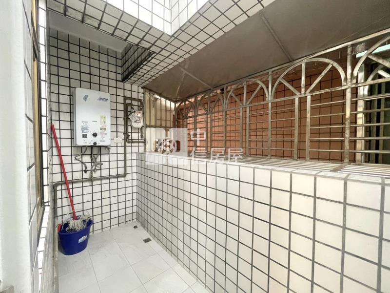 桃園中平商圈整新電梯美3房房屋室內格局與周邊環境