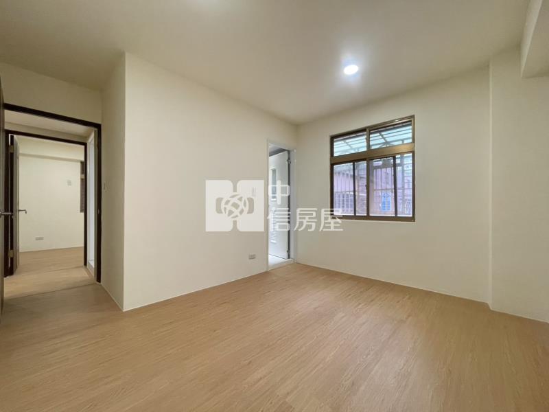 桃園中平商圈整新電梯美3房房屋室內格局與周邊環境