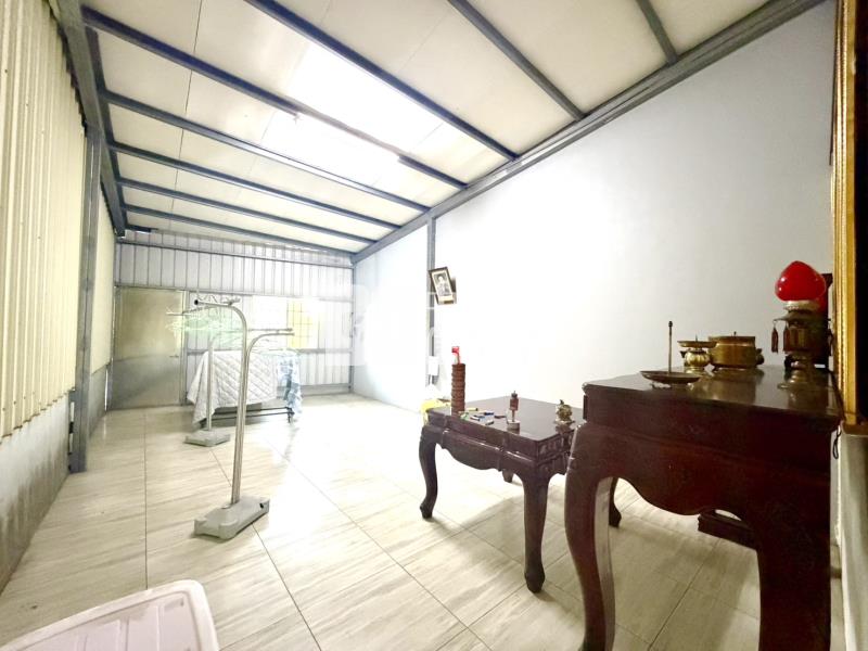 平鎮宋屋國小臨路11米透天店住房屋室內格局與周邊環境