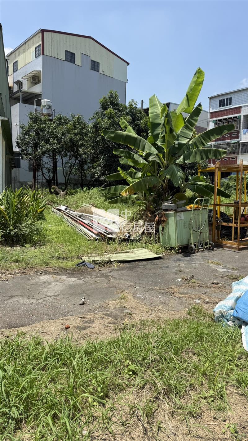 高雄林園區福德段持分建地房屋室內格局與周邊環境