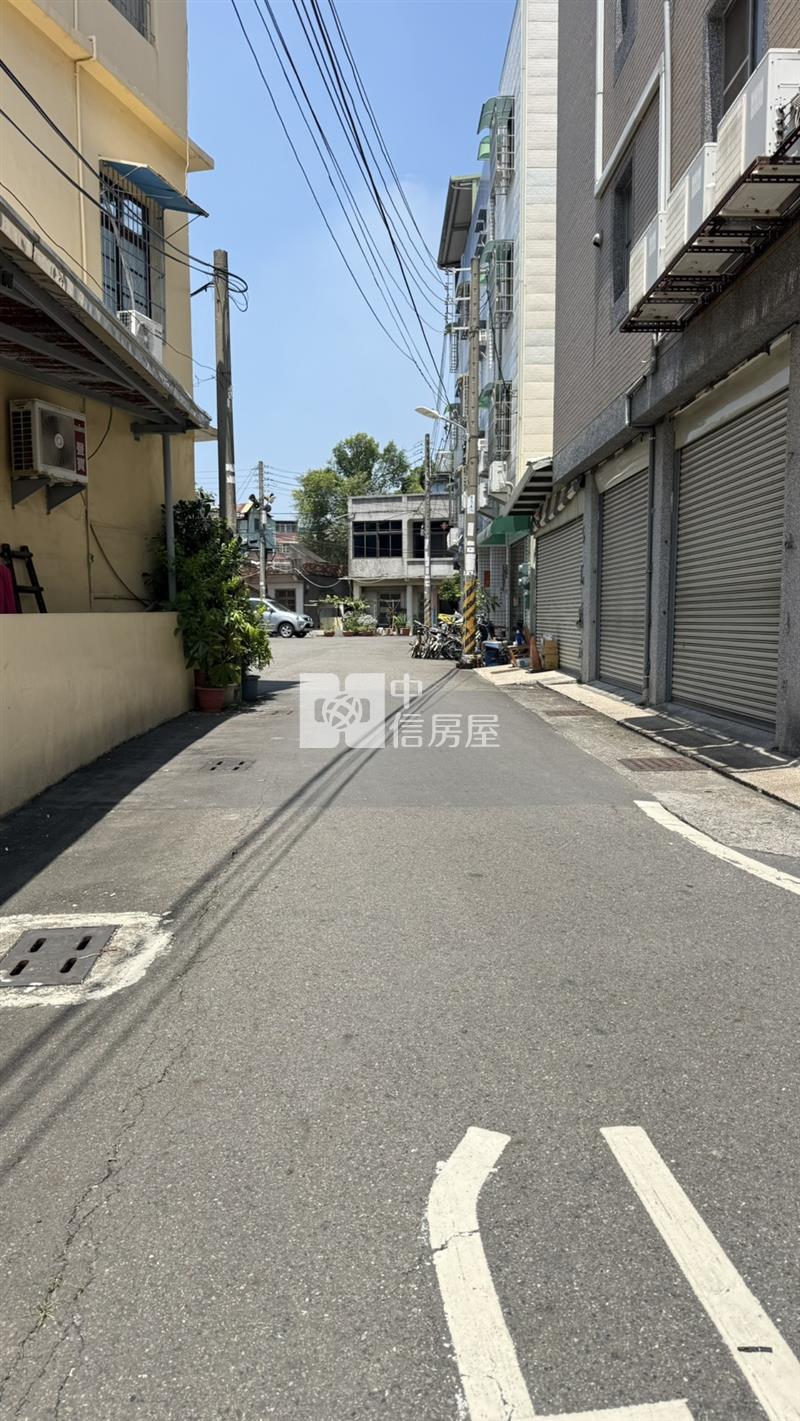 高雄林園區福德段持分建地房屋室內格局與周邊環境