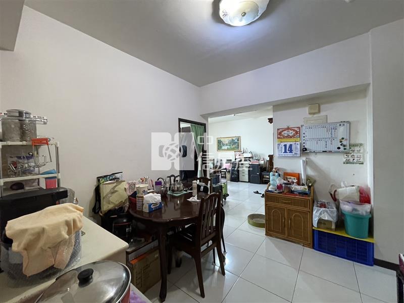 世紀風華四房車房屋室內格局與周邊環境