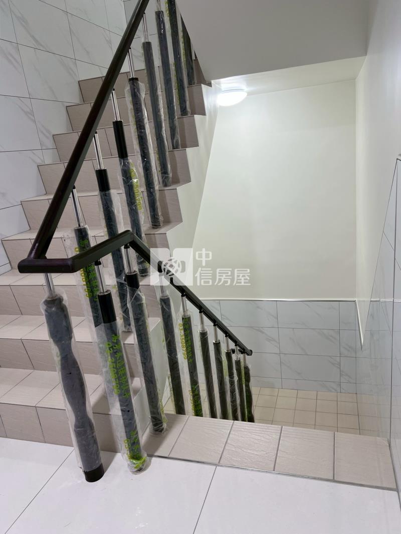 近未來捷運桃園夜市裝潢收租透天房屋室內格局與周邊環境