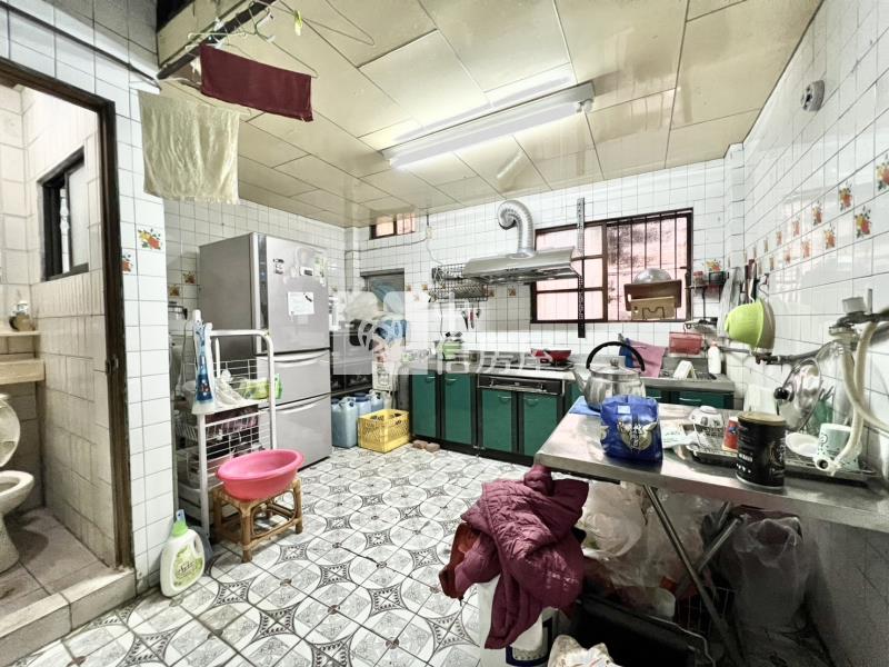 太原車站旁富強金店住房屋室內格局與周邊環境