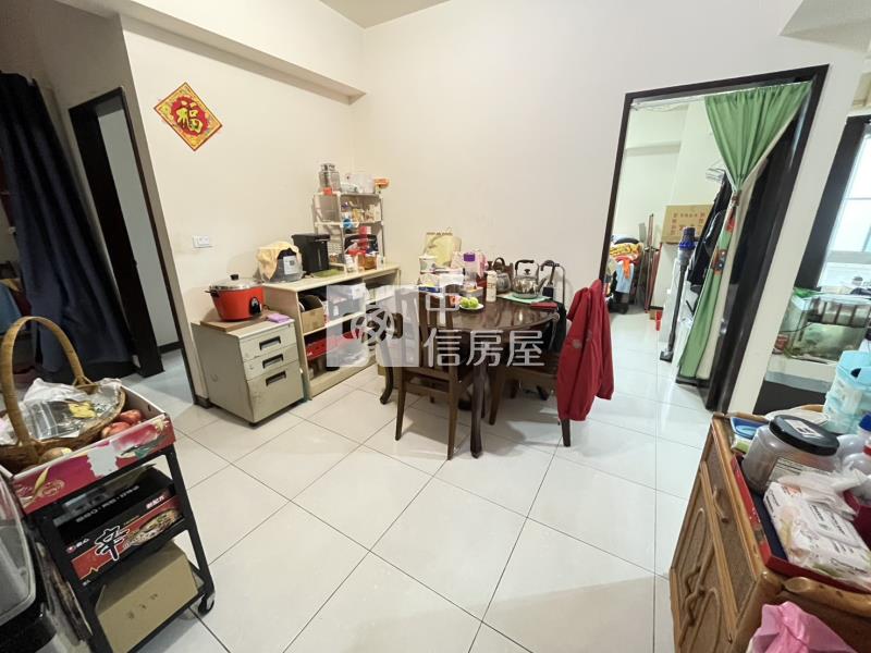 【奔馳】藝文捷運世紀風華四房車房屋室內格局與周邊環境