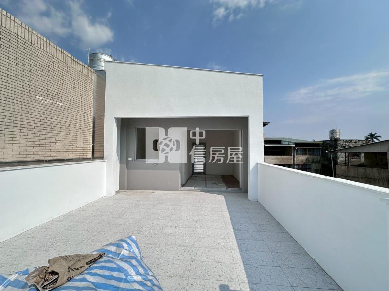 市區全新朝南孝親別墅房屋室內格局與周邊環境