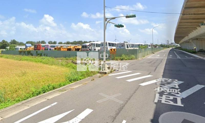 【奔馳】新屋臨61交通用地房屋室內格局與周邊環境