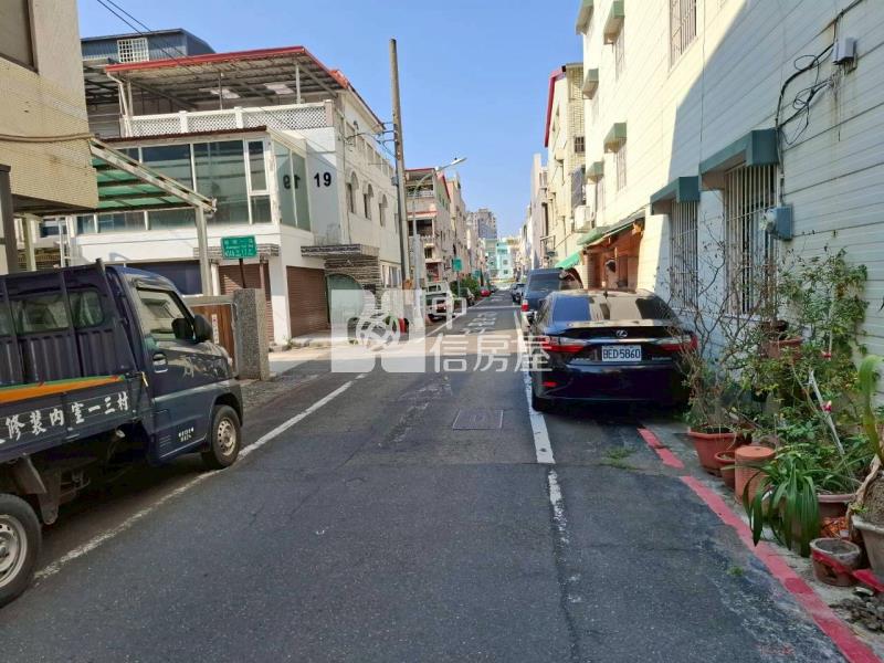 武廟商圈,台鐵,捷運,綠帶,活巷透天房屋室內格局與周邊環境