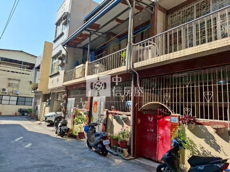 武廟商圈,台鐵,捷運,綠帶,活巷透天房屋室內格局與周邊環境