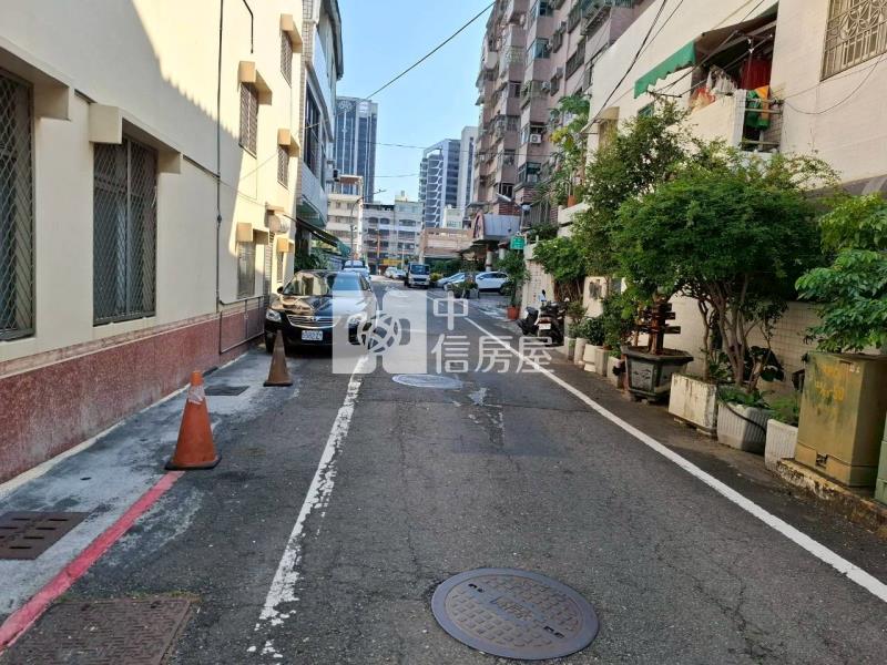 武廟商圈,台鐵,捷運,綠帶,活巷透天房屋室內格局與周邊環境