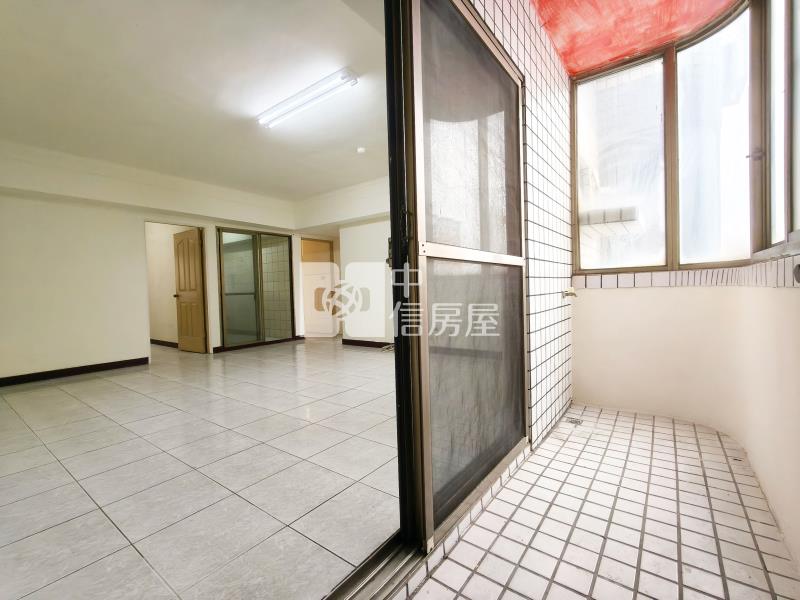 潭子大第大3房車位房屋室內格局與周邊環境