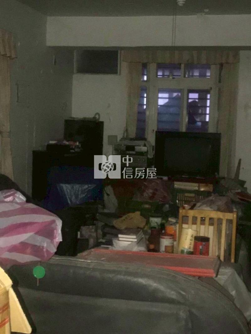 七堵長安社區透天房屋室內格局與周邊環境