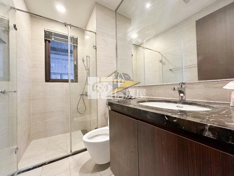 【星鑽】青埔A19捷運站2+1房平面車位房屋室內格局與周邊環境