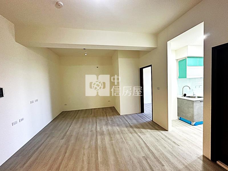 【奔馳】大園幸福時光2+1房房屋室內格局與周邊環境