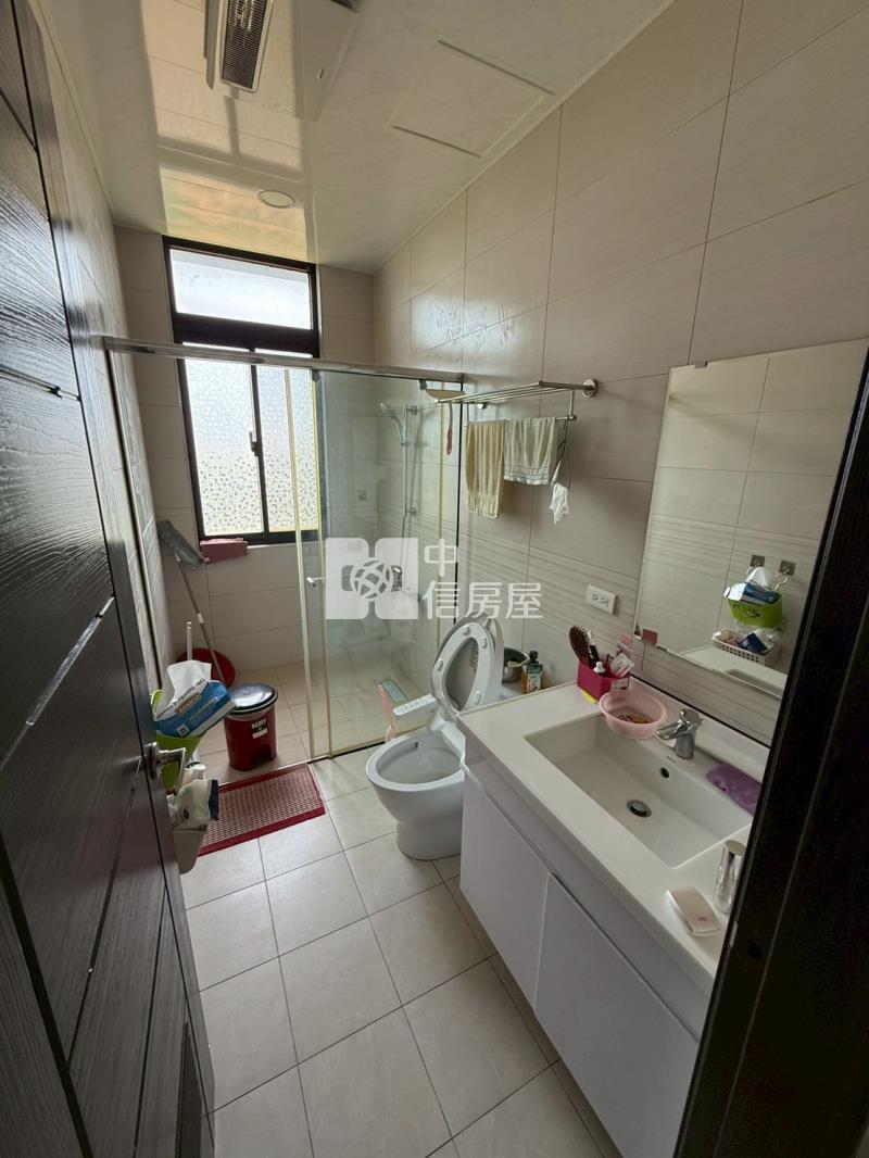 好市多電梯透店房屋室內格局與周邊環境