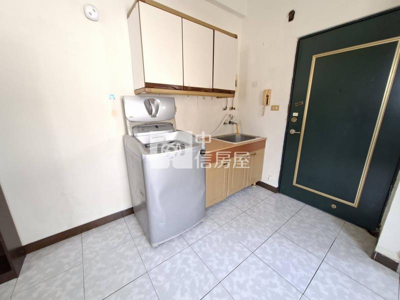 (專)安平邊間採光套房房屋室內格局與周邊環境