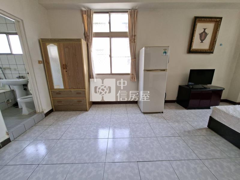 (專)安平邊間採光套房房屋室內格局與周邊環境