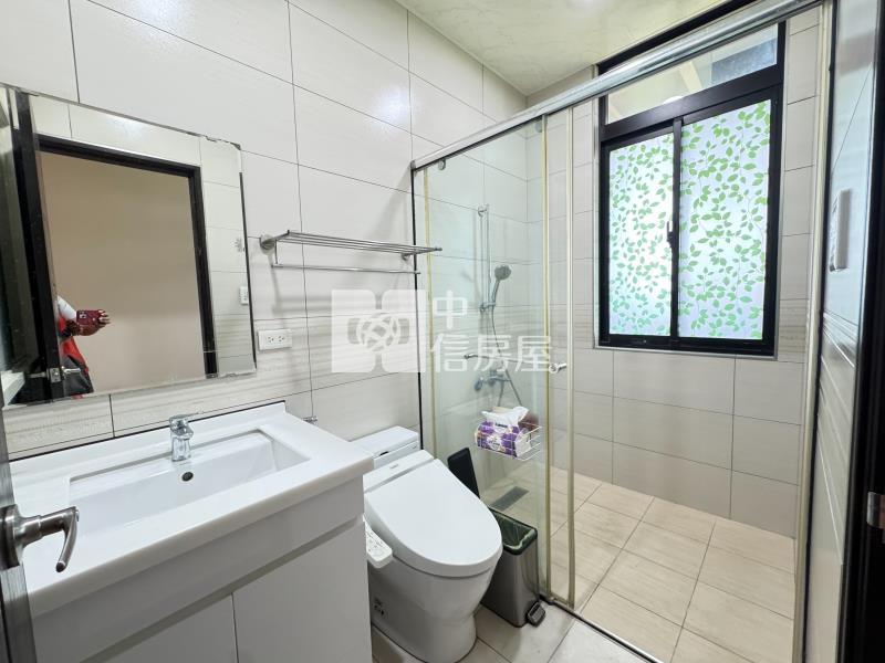 【奔馳】近中壢好市多電梯透店房屋室內格局與周邊環境