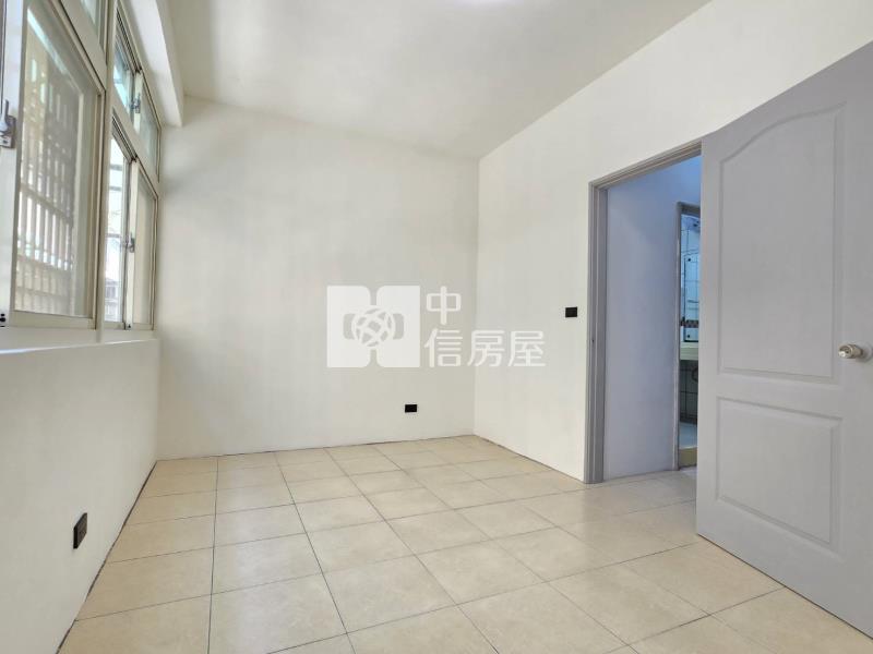 竹南煙坡美透天房屋室內格局與周邊環境