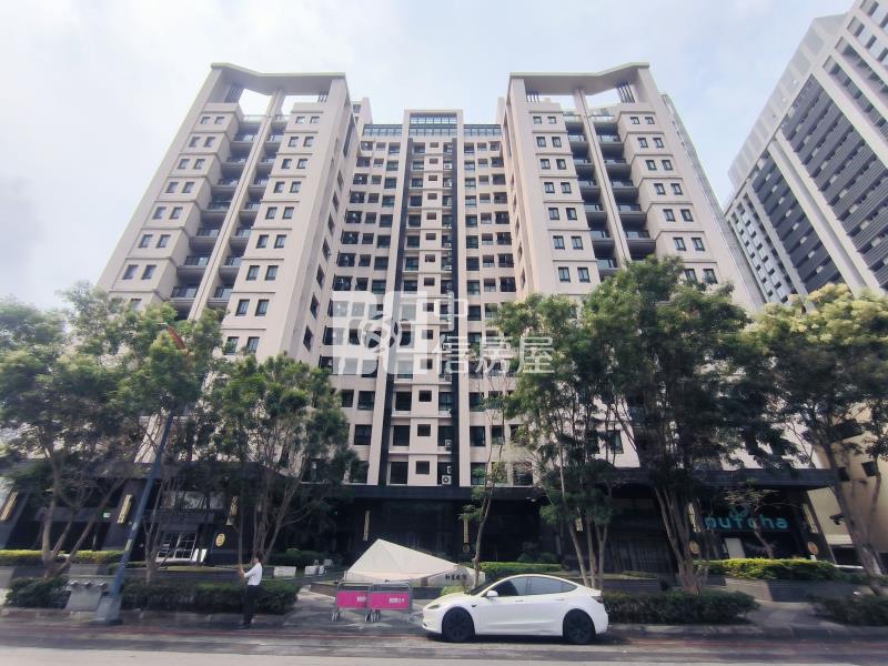 逢甲DUA夢想特區高樓層2房附車位房屋室內格局與周邊環境