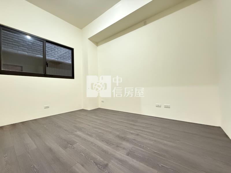 14期全新臨路4車電墅房屋室內格局與周邊環境