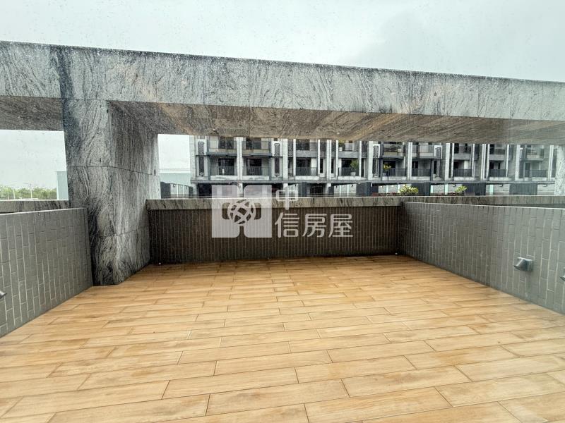 14期全新臨路4車電墅房屋室內格局與周邊環境