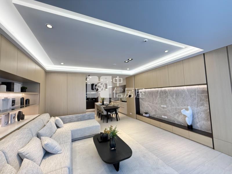 14期全新臨路4車電墅房屋室內格局與周邊環境