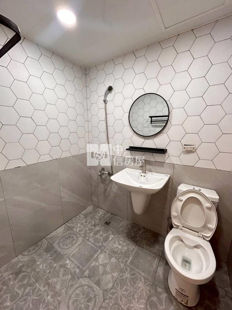 台北新都凱薩2樓房屋室內格局與周邊環境