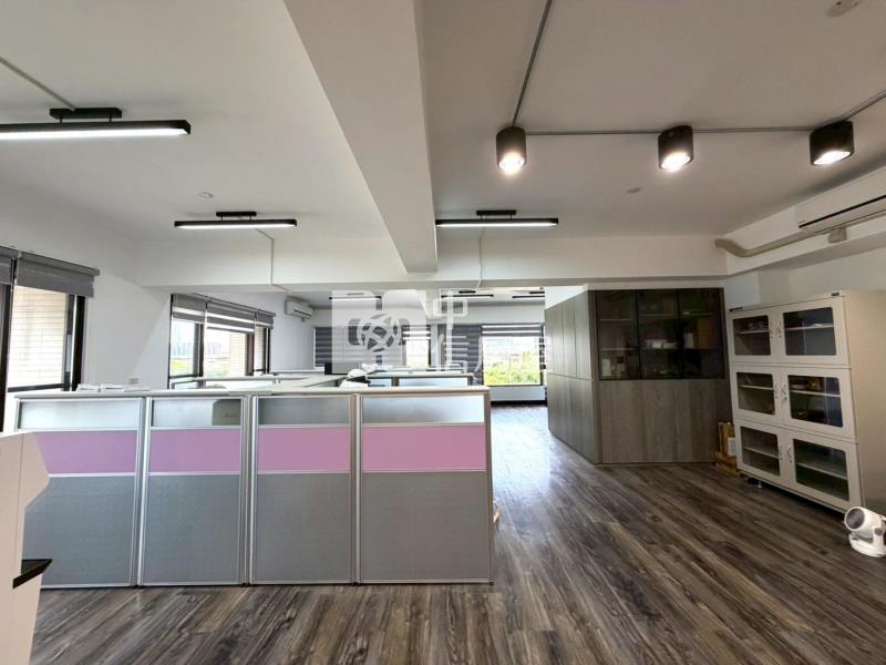 【安家】A18布拉格商辦+車位房屋室內格局與周邊環境