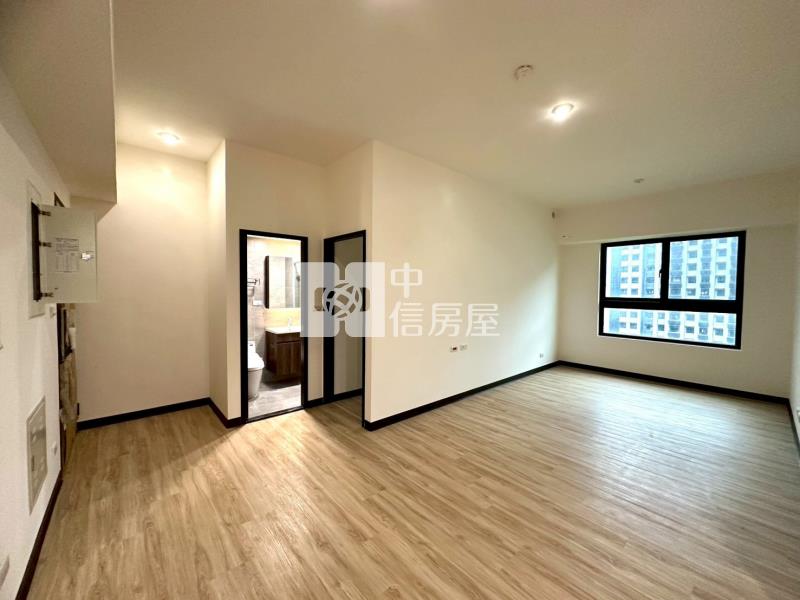 【神馬】【A18站前廣場】【全新大兩房雙衛平車】房屋室內格局與周邊環境