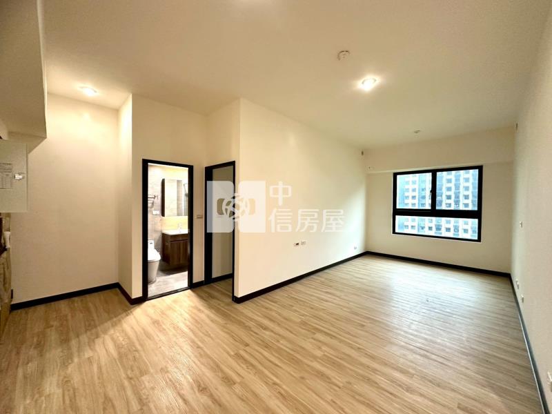 【神馬】【A18站前廣場】【全新大兩房雙衛平車】房屋室內格局與周邊環境