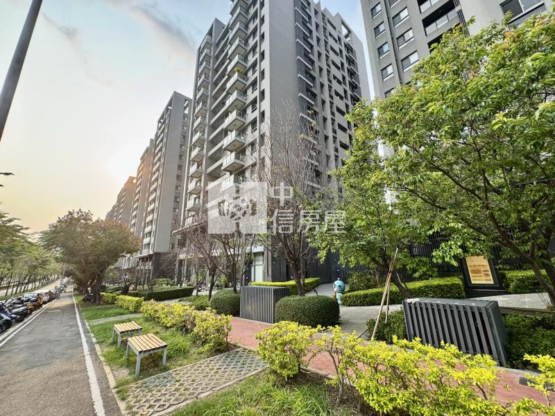 北屯總太明日樓店+平車房屋室內格局與周邊環境