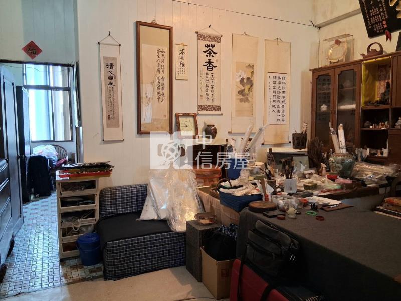 301宜市文化中心雙面路透天房屋室內格局與周邊環境