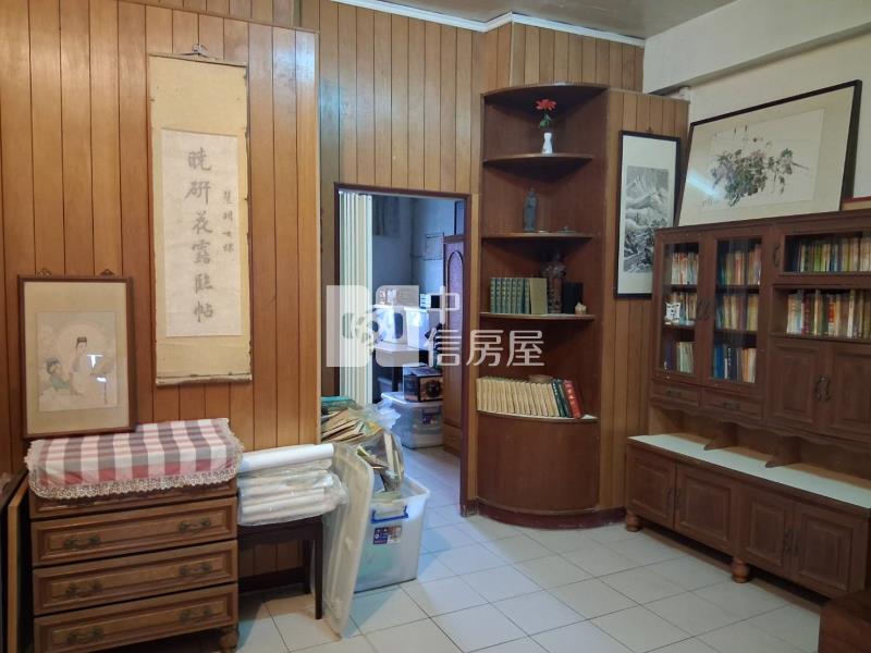 301宜市文化中心雙面路透天房屋室內格局與周邊環境