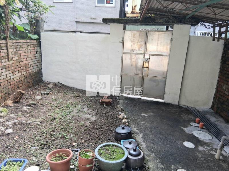 301宜市文化中心雙面路透天房屋室內格局與周邊環境