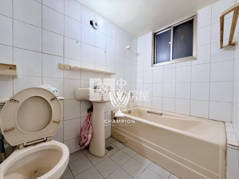 【冠軍商仲】民生世界2+1房房屋室內格局與周邊環境