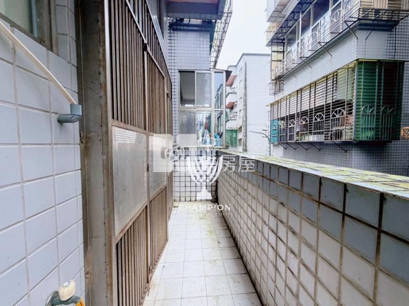 【冠軍商仲】民生世界2+1房房屋室內格局與周邊環境