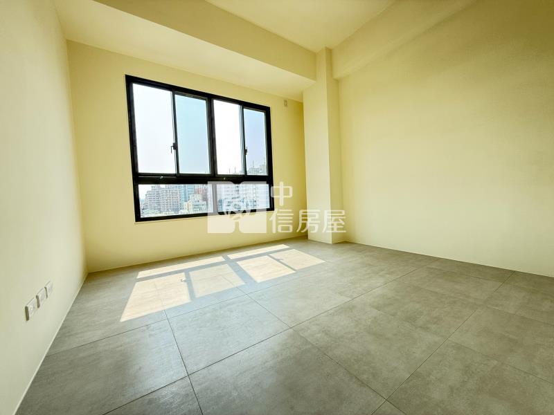 14期全新雙車電墅房屋室內格局與周邊環境