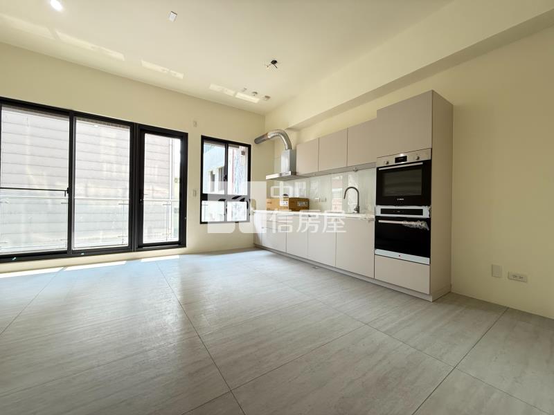 14期全新雙車電墅房屋室內格局與周邊環境