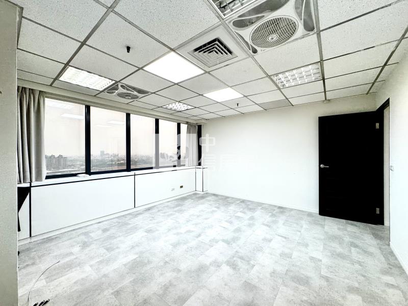 【神馬】中壢sogo商圈-凱薩雙星高樓純辦房屋室內格局與周邊環境