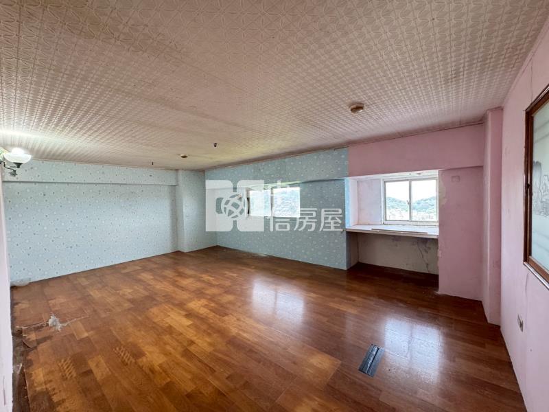 喜市景觀天際四房房屋室內格局與周邊環境