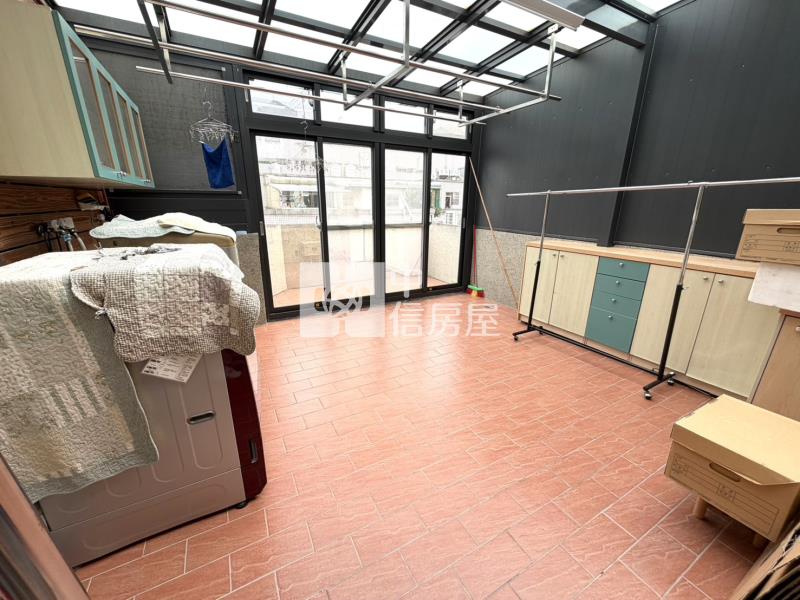 專-楊梅大地坪雙車位透天房屋室內格局與周邊環境