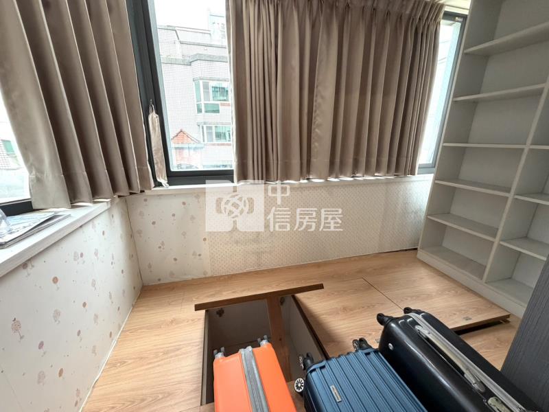 專-楊梅大地坪雙車位透天房屋室內格局與周邊環境