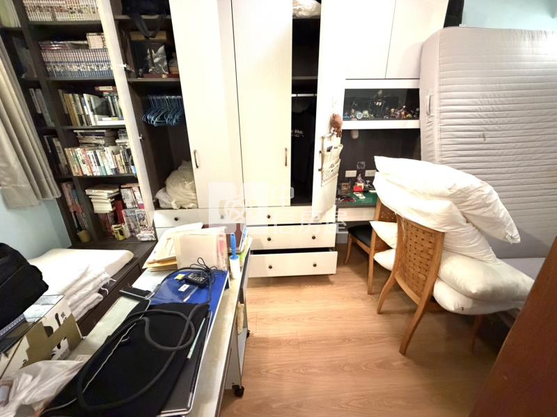 專-楊梅大地坪雙車位透天房屋室內格局與周邊環境