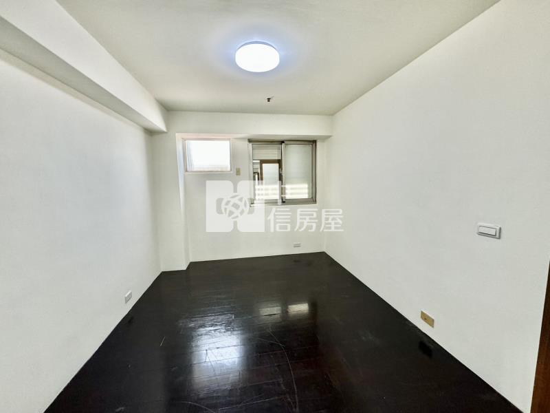 楊梅楊光國中小.交流道.整新四房車房屋室內格局與周邊環境