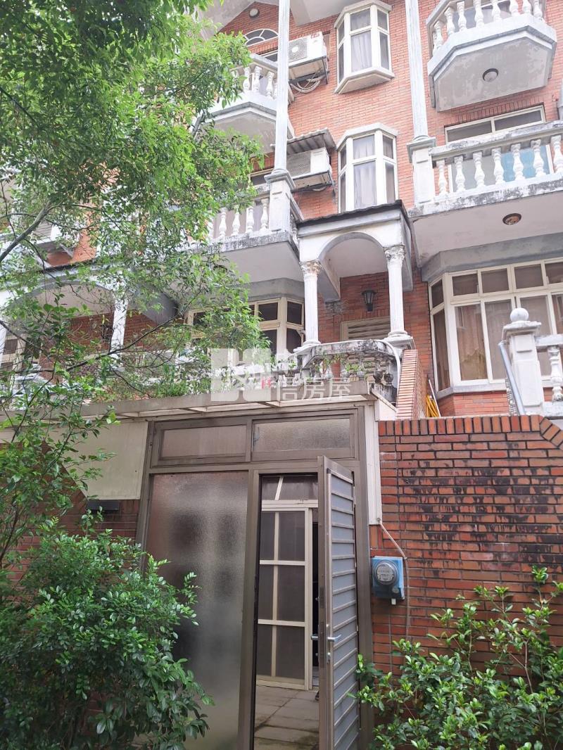 近66快速道路 森林之家透天宅房屋室內格局與周邊環境