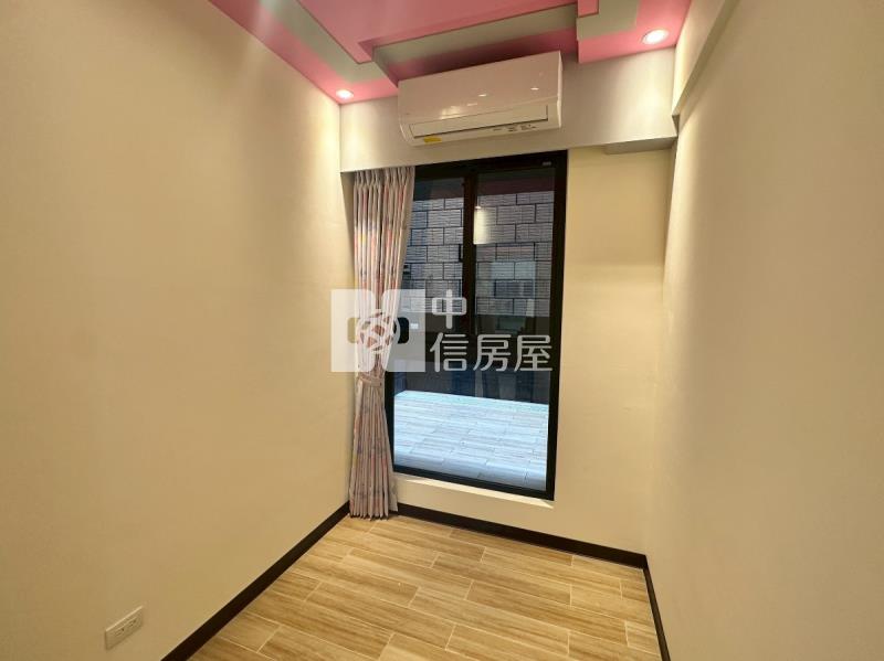 璽來登陽光露臺2房大車位房屋室內格局與周邊環境