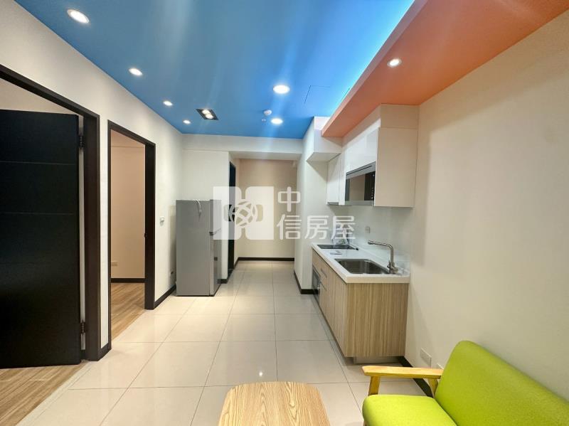 璽來登陽光露臺2房大車位房屋室內格局與周邊環境