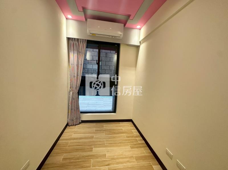 璽來登陽光露臺2房大車位房屋室內格局與周邊環境